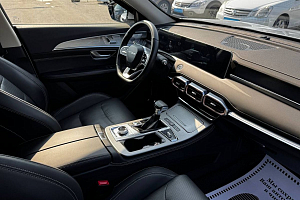 купить  X70+ 2023, автосалон 