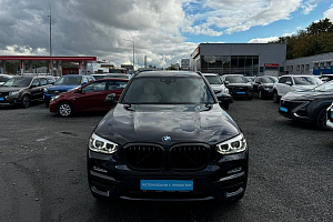 купить БМВ X3 2017, автосалон 