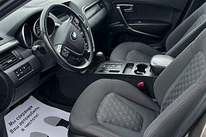 купить ФАВ Besturn X80 2018, автосалон 