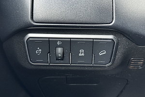 купить  300 2023, автосалон 