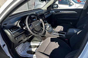 купить  M6 2024, автосалон 
