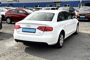 купить Ауди A4 2011, автосалон 
