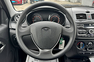купить Лада Granta 2024, автосалон 
