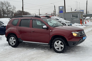 купить Рено Duster 2013, автосалон 