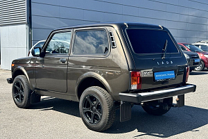 купить Лада Niva Legend 2023, автосалон 