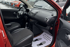 купить Ниссан Note 2006, автосалон 