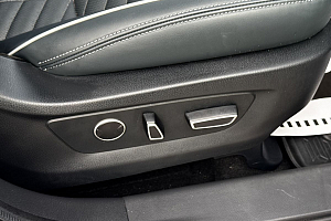 купить Чанган CS95 2024, автосалон 