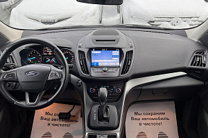 купить Форд Kuga 2018, автосалон 