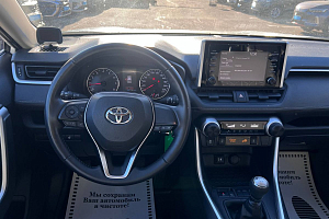 купить Тойота RAV4 2020, автосалон 