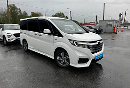купить новый Honda Stepwgn