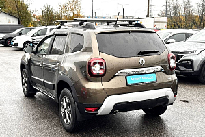купить Рено Duster 2021, автосалон 