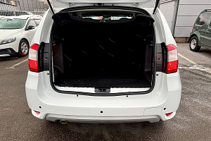 купить Ниссан Terrano 2017, автосалон 