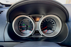 купить Джили Emgrand X7 2014, автосалон 