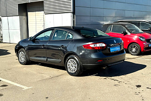 купить Рено Fluence 2012, автосалон 