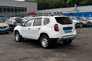купить Рено Duster 2018, автосалон 