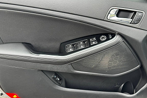 купить Кия Optima 2014, автосалон 