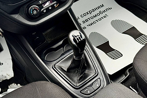 купить Лада Vesta 2016, автосалон 