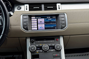 купить Ленд Range Rover Evoque 2013, автосалон 