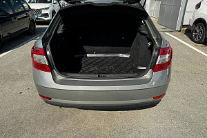 купить Шкода Octavia 2019, автосалон 