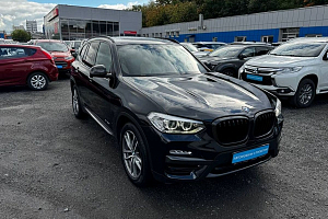 купить БМВ X3 2017, автосалон 