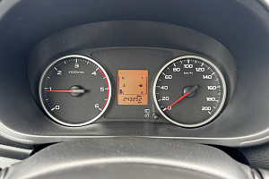 купить Мицубиси L200 2017, автосалон 