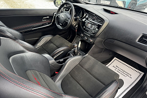 купить Кия Ceed GT 2015, автосалон 