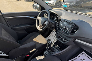 купить Лада Vesta 2018, автосалон 