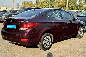 купить Хендай Solaris 2012, автосалон 