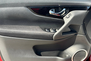 купить Ниссан Qashqai 2017, автосалон 