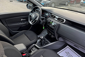 купить Рено Duster 2021, автосалон 