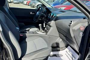 купить Ниссан Qashqai 2013, автосалон 
