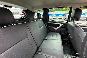 купить Ниссан Terrano 2014, автосалон 