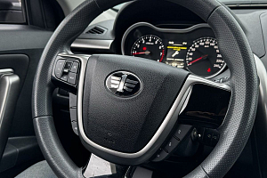 купить ФАВ Besturn X80 2019, автосалон 