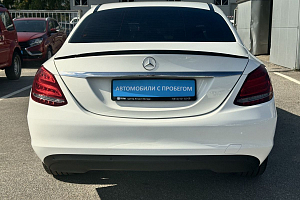 купить Мерседес C-Класс 2015, автосалон 