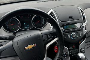 купить Шевроле Cruze 2013, автосалон 