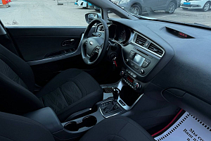 купить Кия Ceed 2018, автосалон 
