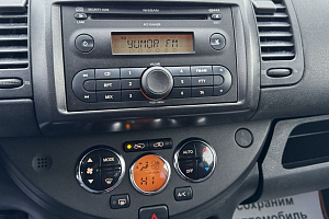 купить Ниссан Note 2006, автосалон 