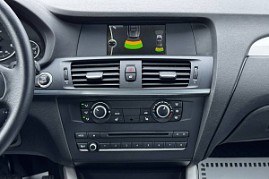 купить БМВ X3 2012, автосалон 