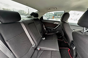 купить Кия Cerato 2013, автосалон 