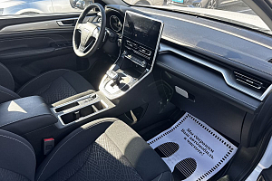 купить  M6 2024, автосалон 