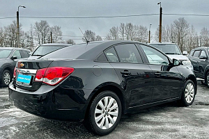 купить Шевроле Cruze 2013, автосалон 