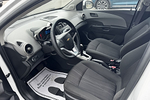 купить Шевроле Aveo 2012, автосалон 