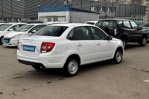 купить Лада Granta 2024, автосалон 