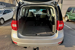 купить Шкода Yeti 2015, автосалон 