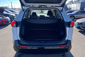 купить Тойота RAV4 2020, автосалон 