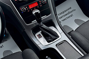 купить Форд Mondeo 2012, автосалон 
