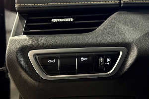 купить ФАВ Bestune B70 2024, автосалон 