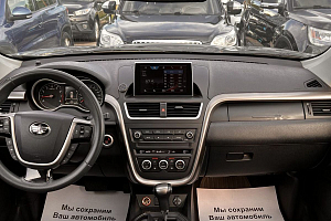 купить ФАВ Besturn X80 2018, автосалон 