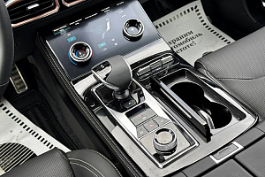 купить  X70+ 2024, автосалон 