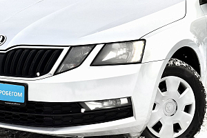 купить Шкода Octavia 2019, автосалон 